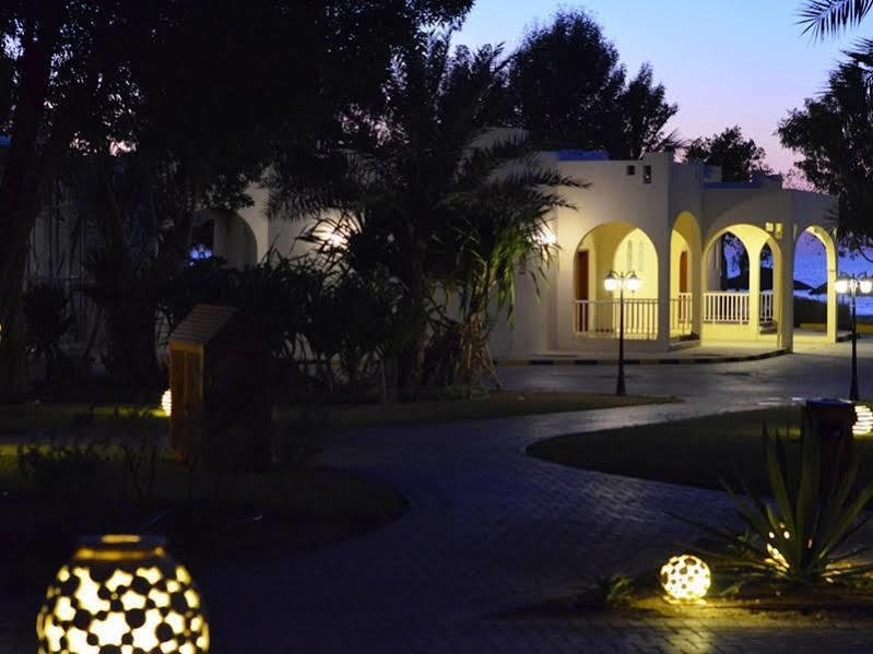 Umm Al Quwain Beach Hotel Exterior photo